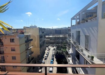 Edificio all\'aperto - Appartamento Via Sagarriga Visconti
 
203, Bari - foto 5