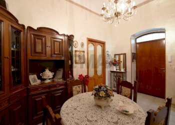 Sala da pranzo - Trilocale Via Trevisani
 
51, Bari - foto 2