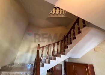 Scale - Apartment Strada Vicinale Cassarà
 
5/1, Monreale - photo 37