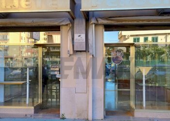 Edificio all\'aperto - Shop Via Lancia di Brolo
 
151, Palermo - photo 6