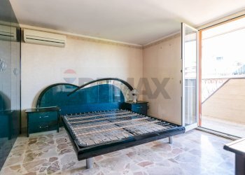 Camera / camera da letto - Trilocale Via Dei Piccioni
 
13, Catania - foto 12