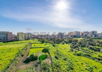 Edificio all\'aperto - Trilocale Via Dei Piccioni
 
13, Catania - foto 25
