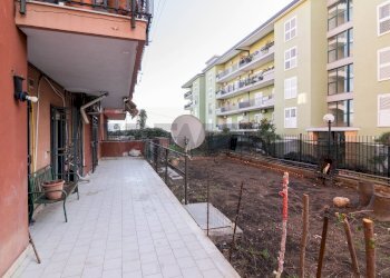 Edificio all\'aperto - Appartamento Viale Benedetto Croce
 
18/20, Catania - foto 23