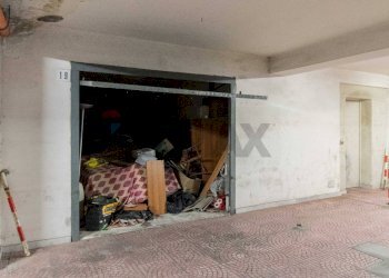 Parcheggio - Appartamento Viale Benedetto Croce
 
18/20, Catania - foto 31