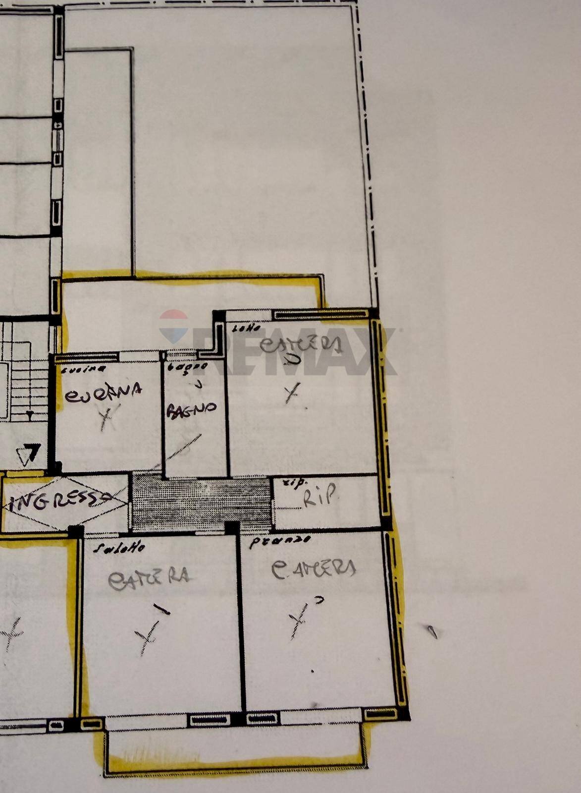 Pianta 2D - Three-room apartment via salvatore quasimodo
 
39, Belpasso - floor plans 1