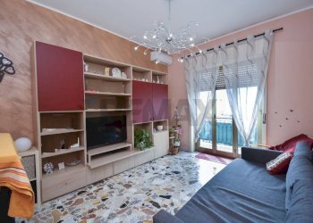 Soggiorno - Trilocale via salvatore quasimodo
 
39, Belpasso - foto 2