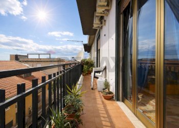 Balcone - Trilocale via salvatore quasimodo
 
39, Belpasso - foto 11