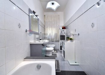 Bagno - Trilocale via salvatore quasimodo
 
39, Belpasso - foto 13