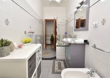 Bagno - Trilocale via salvatore quasimodo
 
39, Belpasso - foto 15