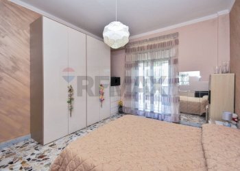 Camera / camera da letto - Trilocale via salvatore quasimodo
 
39, Belpasso - foto 17