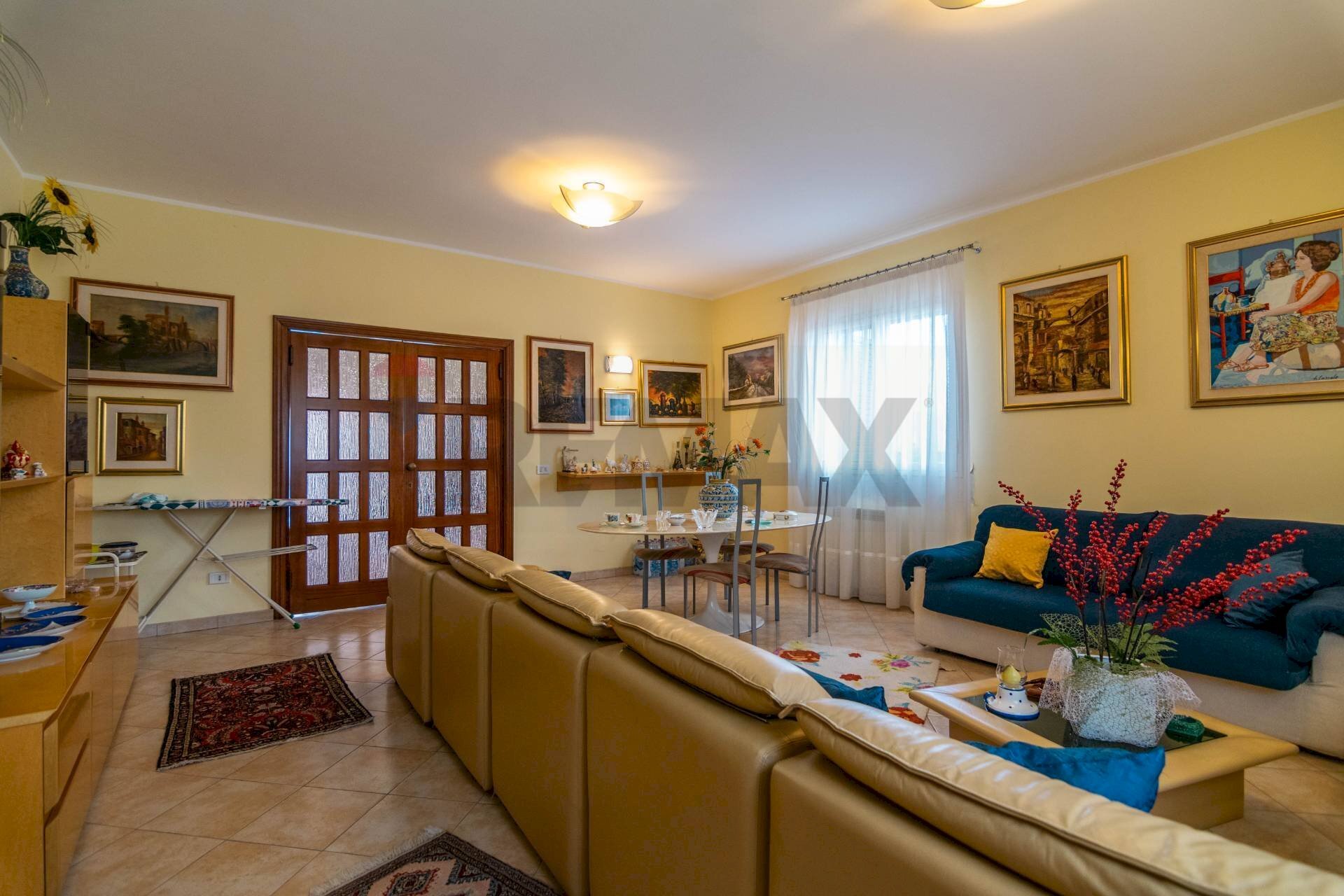 Sala da pranzo - Casa semi indipendente Via Dell'Atleta
 
23, Misterbianco - foto 2