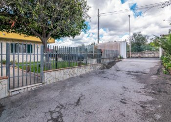 Terrazza - Casa semi indipendente Via Dell'Atleta
 
23, Misterbianco - foto 13