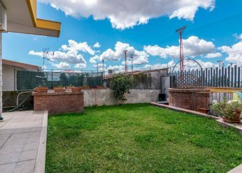 Giardino - Casa semi indipendente Via Dell'Atleta
 
23, Misterbianco - foto 19