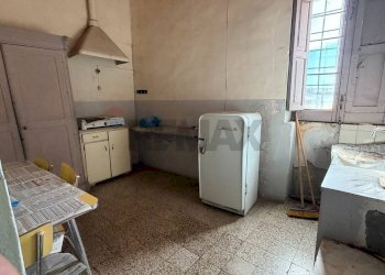 Cucina - Independent house Via Giuseppe Garibaldi
 
71/73, Ferla - photo 15