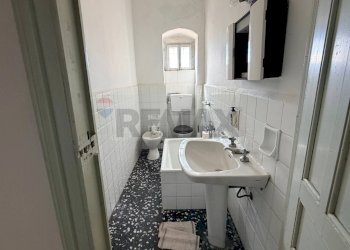 Bagno - Independent house Via Giuseppe Garibaldi
 
71/73, Ferla - photo 16