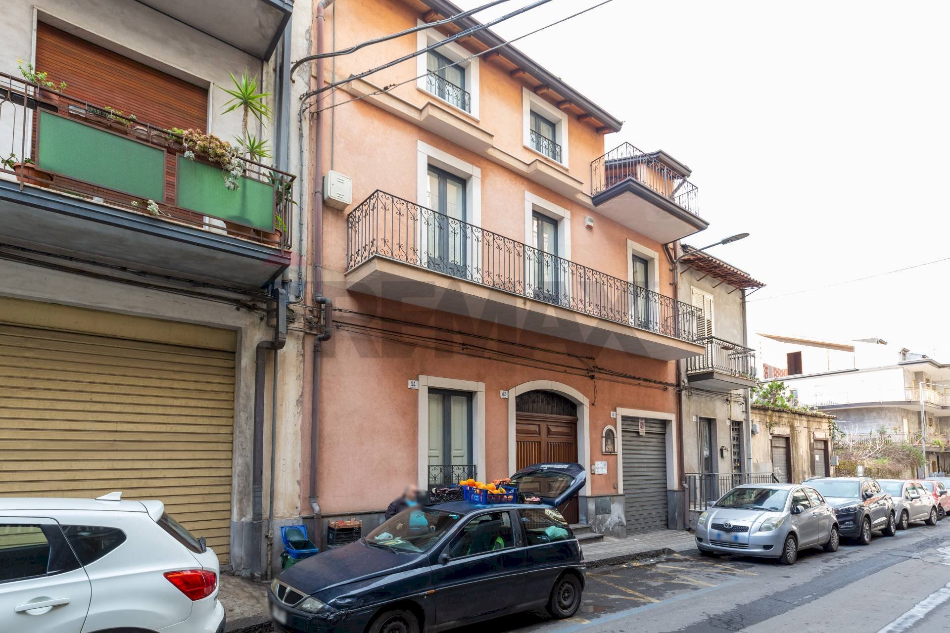 Edificio all\'aperto - Casa indipendente VIA VINCENZO BELLINI
 
42, Paterno - foto 3