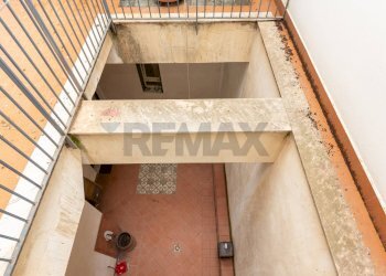 Dettagli - Casa indipendente VIA VINCENZO BELLINI
 
42, Paterno - foto 36