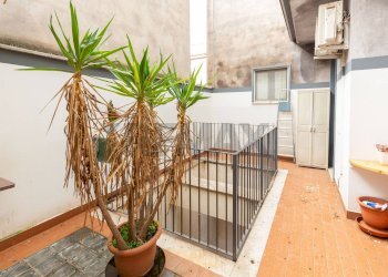 Casa all\'aperto - Casa indipendente VIA VINCENZO BELLINI
 
42, Paterno - foto 37