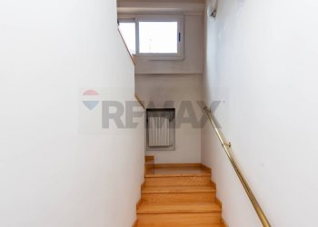 Scale - Casa indipendente VIA VINCENZO BELLINI
 
42, Paterno - foto 43