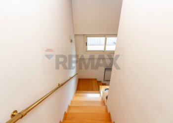 Scale - Casa indipendente VIA VINCENZO BELLINI
 
42, Paterno - foto 46