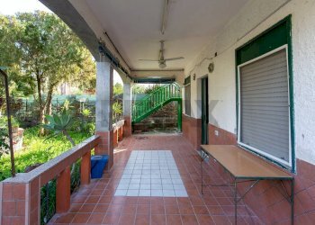 Terrazza - Villa villaggio primo sole 2
 
sn, Catania - foto 4