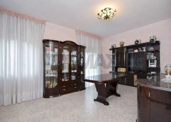 Sala da pranzo - Appartamento Via Giudice
 
18, Catania - foto 1