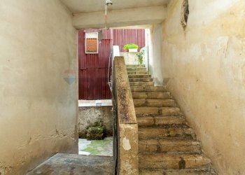 Scale - Casa semi indipendente Via Alfieri
 
39, Lentini - foto 23