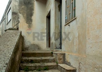 Scale - Casa semi indipendente Via Alfieri
 
39, Lentini - foto 24