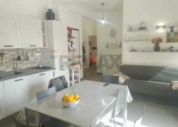 Sala da pranzo - Trilocale Via J. F. Kennedy
 
11, Sant'Agata Li Battiati - foto 2