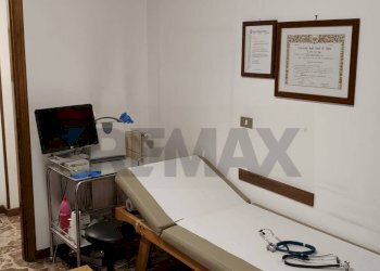 Ufficio - Monolocale Via Rocca Priora
 
77, Roma - foto 10