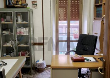 Ufficio - Monolocale Via Rocca Priora
 
77, Roma - foto 12