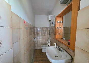 Bagno - Laboratorio San Giovanni Valdarno - foto 6