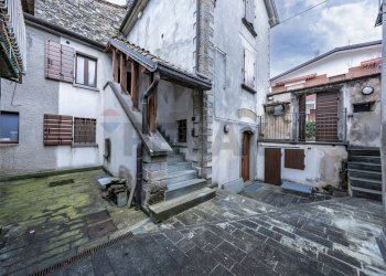 Edificio all\'aperto - Terraced Villa VIA GARIBALDI
 
6, Galeata - photo 2