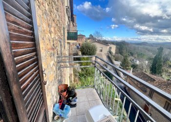 Balcone - Casa semi indipendente VIA DEL PRIORATO n. 8
 
8, Marsciano - foto 18