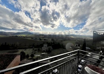 Balcone - Casa semi indipendente VIA DEL PRIORATO n. 8
 
8, Marsciano - foto 22