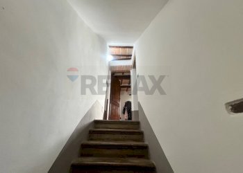 Scale - Casa semi indipendente VIA DEL PRIORATO n. 8
 
8, Marsciano - foto 25