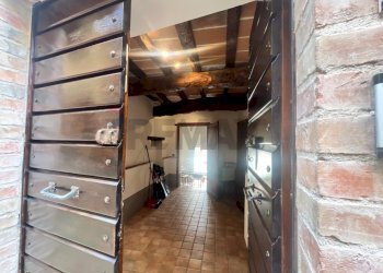 Hall / corridoio - Casa semi indipendente VIA DEL PRIORATO n. 8
 
8, Marsciano - foto 60