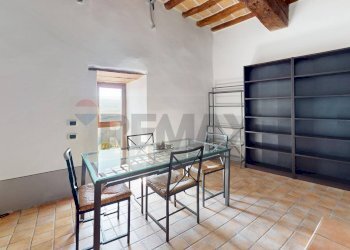 Sala da pranzo - Casa semi indipendente VIA DEL PRIORATO n. 8
 
8, Marsciano - foto 7