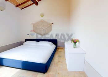 Camera / camera da letto - Casa semi indipendente VIA DEL PRIORATO n. 8
 
8, Marsciano - foto 15