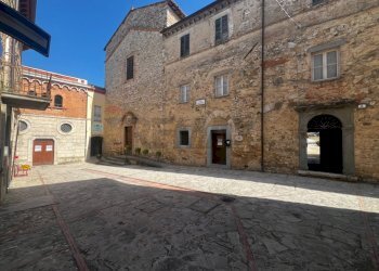 Edificio all\'aperto - Casa semi indipendente VIA DEL PRIORATO n. 8
 
8, Marsciano - foto 33