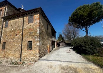 Casa all\'aperto - Casa semi indipendente VIA DEL PRIORATO n. 8
 
8, Marsciano - foto 41