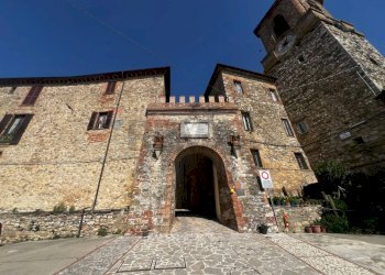 Edificio all\'aperto - Casa semi indipendente VIA DEL PRIORATO n. 8
 
8, Marsciano - foto 43