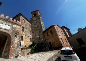 Edificio all\'aperto - Casa semi indipendente VIA DEL PRIORATO n. 8
 
8, Marsciano - foto 47