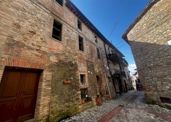 Edificio all\'aperto - Casa semi indipendente VIA DEL PRIORATO n. 8
 
8, Marsciano - foto 53