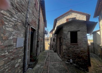 Edificio all\'aperto - Casa semi indipendente VIA DEL PRIORATO n. 8
 
8, Marsciano - foto 55