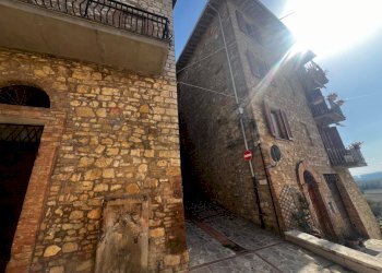 Edificio all\'aperto - Casa semi indipendente VIA DEL PRIORATO n. 8
 
8, Marsciano - foto 58