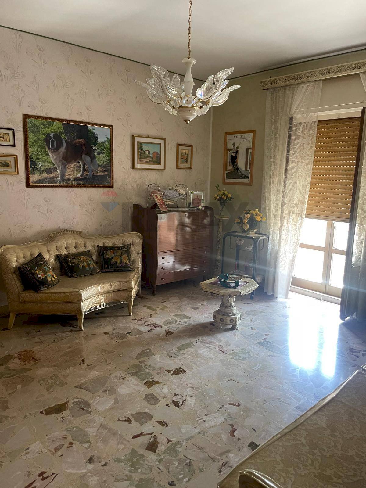 Soggiorno - Appartamento Via Roma
 
18, Calascibetta - foto 2