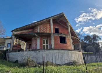 Casa all\'aperto - Villa Strada Comunale 89 Suriano
 
s.n.c., Enna - foto 2