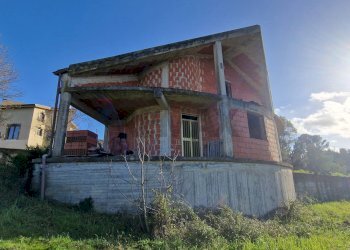 Casa all\'aperto - Villa Strada Comunale 89 Suriano
 
s.n.c., Enna - foto 5