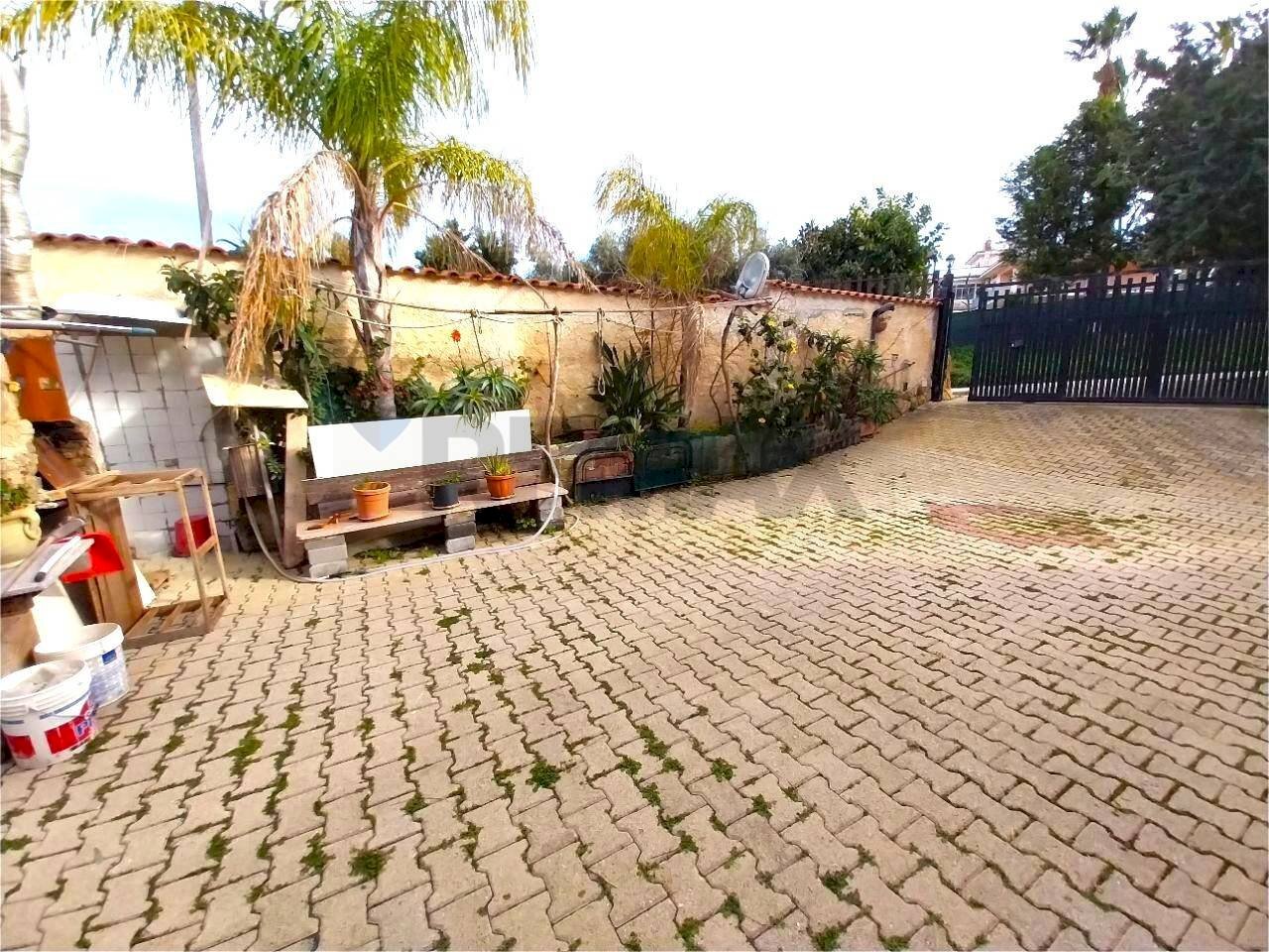 Terrazza - Casa semi indipendente Contrada Costa Pisone
int.2 piano terra, Augusta - foto 3